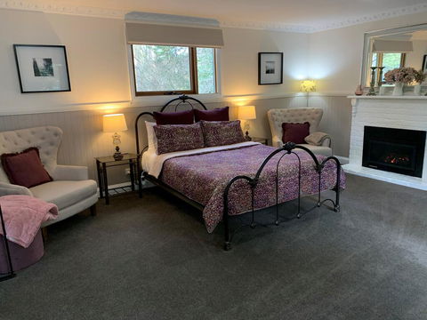 Clarendon Cottages - Accommodation ACT 1
