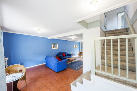 Clifton On Charles - Accommodation ACT 1