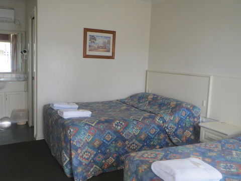 Coachman Hotel Motel - Accommodation ACT 2
