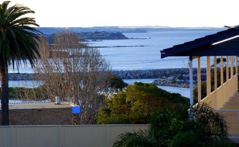 Coastal Comfort Motel - Accommodation ACT 2