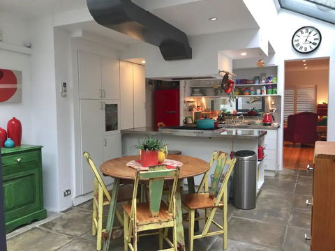 Colourful Darlinghurst Home In Perfect Location By Hyde Park - Accommodation ACT 1