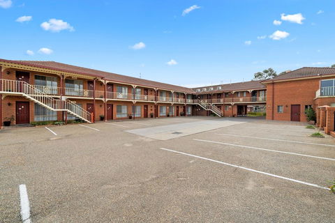 Comfort Inn Heritage Wagga - Accommodation ACT 3