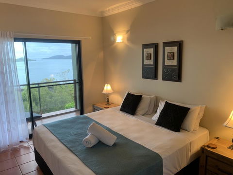 Compass Point 2 - Accommodation ACT 3