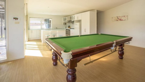 Conley Ave 8 Pet Friendly - OUTSIDE Only - Accommodation ACT 3