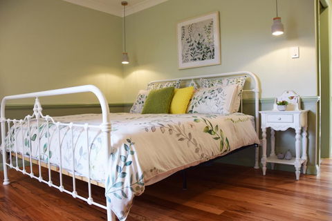 Copeland House - Accommodation ACT 2