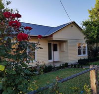 Cottage on Main - Accommodation ACT