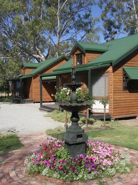 Cottages On Edward - Accommodation ACT 3