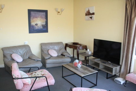 Cozy Beach Weekender - Accommodation ACT 2