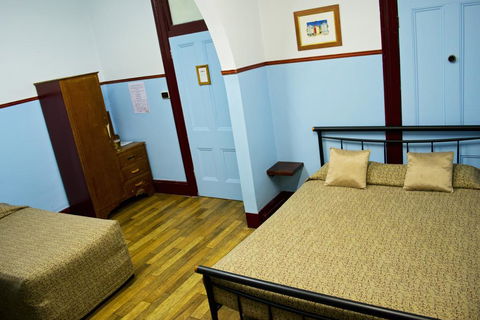 Criterion Hotel Rockhampton - Accommodation ACT 3