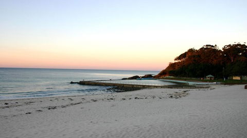 Crystal Waters 6 - CBD Location - Accommodation ACT 2