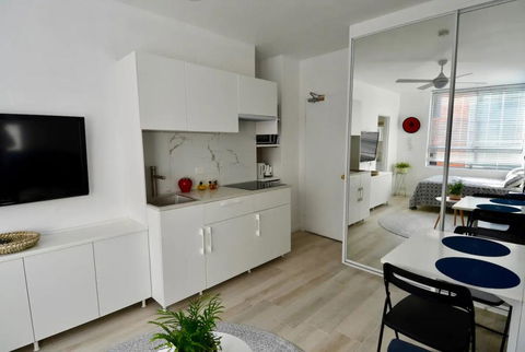 Cute Studio Apartment In Maroubra - Accommodation ACT 2