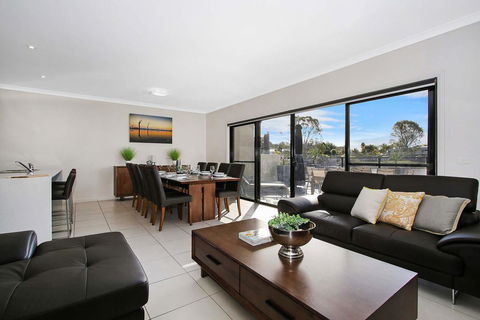 Cypress Townhouse 21 - Mulwala - Accommodation ACT 0