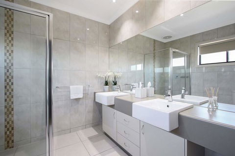Cypress Townhouse 21 - Mulwala - Accommodation ACT 2
