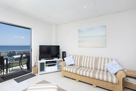 Debra Court Unit 1 - Accommodation ACT 2