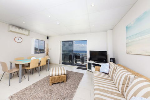 Debra Court Unit 1 - Accommodation ACT 1
