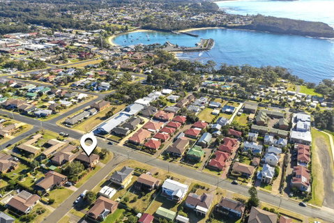 Deering 106, ULLADULLA - Accommodation ACT 1