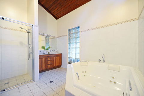 Diggers Beach Surf House - Accommodation ACT 2