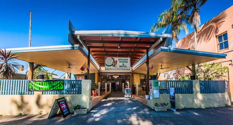 Diggers Tavern - Accommodation ACT 0