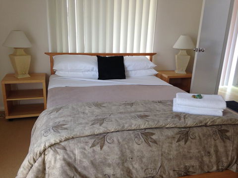 Dillon 7 - Accommodation ACT 0