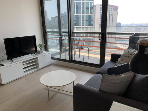 Docklands Boutique Apartments - Accommodation ACT 3