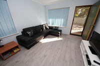 Dunbar Court Unit 4 at South West Rocks