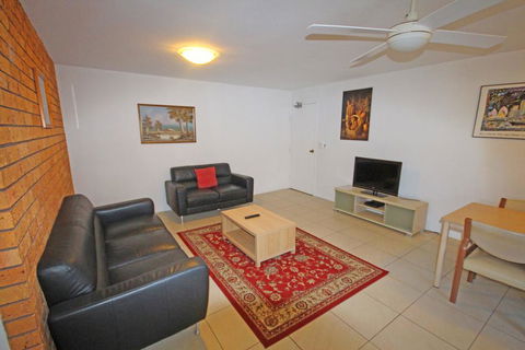 Dunes Holiday Apartments Unit 7 - Accommodation ACT 1