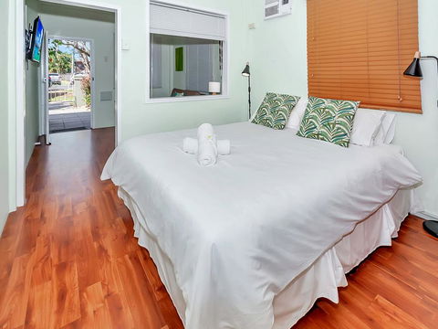 Easy Going Holiday Unit On McKenzie MK4 - Accommodation ACT 0