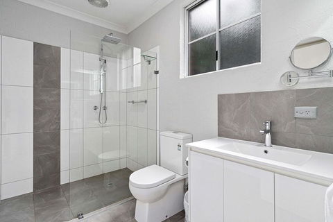 Econo Lodge Border Gateway Wodonga - Accommodation ACT 3