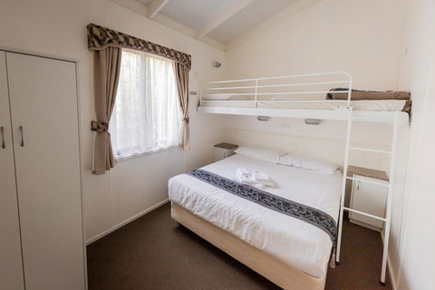 Eildon Riverside Holiday Park - Accommodation ACT 2