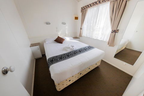 Eildon Riverside Holiday Park - Accommodation ACT 1