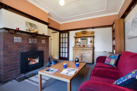 Elizabeth Flats - Accommodation ACT 0