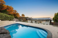 Ellerina Sea Vista Luxury Family Retreat with sauna pool amazing water views walk to beach