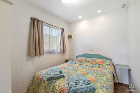 Elliston Waterloo Bay Tourist Park - Accommodation ACT 3