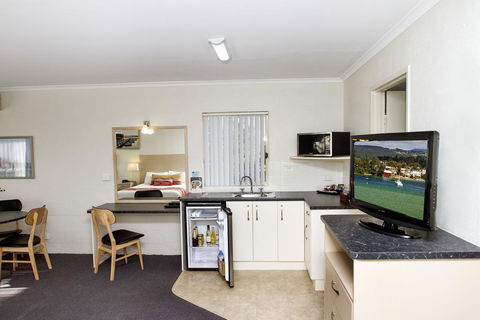 Fairway Motor Inn - Accommodation ACT 0