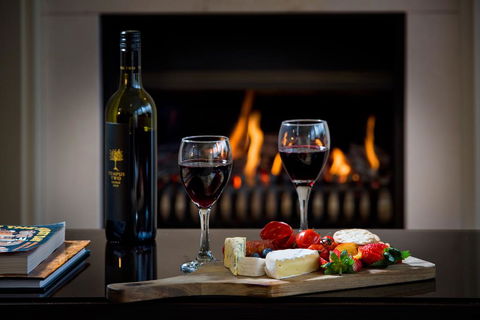 Falls Mountain Retreat Blue Mountains - Accommodation ACT 1