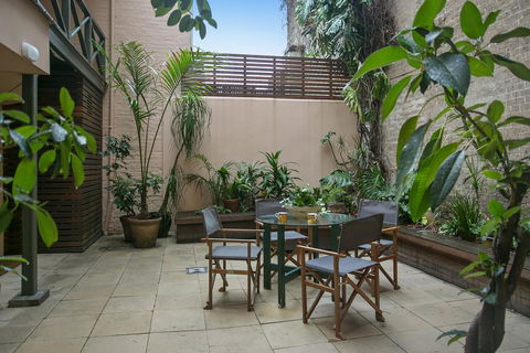 Family Terrace Home Minutes From Oxford Street And CBD - Accommodation ACT 2