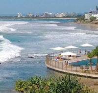 Family Romance Fun on Kings Beach - Accommodation ACT