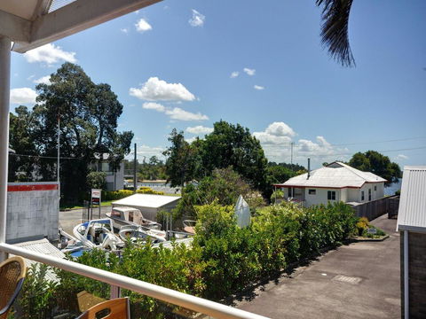 Filtered River Views - Accommodation ACT 2