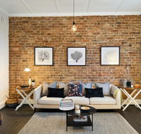Fox and Hound - Accommodation ACT