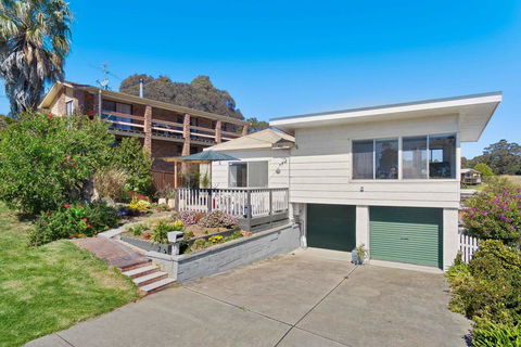 Frangipani Cottage Narooma - Accommodation ACT 3