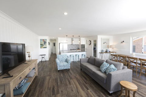 FYNE SHORES - Accommodation ACT 2