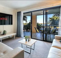 Gold Coast Apartment At Sandcastles On Broadwater - Accommodation ACT