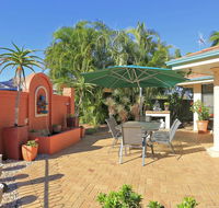 Golden Cane Bed  Breakfast - Accommodation ACT