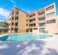 Golden Shores U7 21 Landsborough Parade - Accommodation ACT