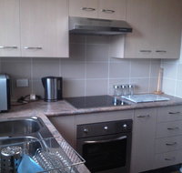 Grey Pebbles - Accommodation ACT
