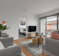 Heart of Ormond Apartment by Ready Set Host - Accommodation ACT