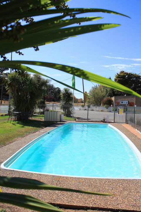 Hi Way Motor Inn - Accommodation ACT 3