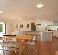 Hibiscus House - Sawtell NSW - Accommodation ACT