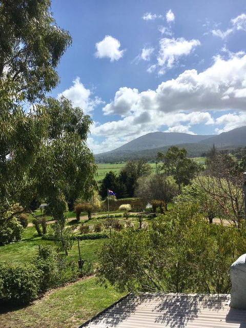 Highfield Cottage - Accommodation ACT 3
