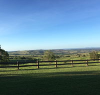 Hillview Cottages - Accommodation ACT